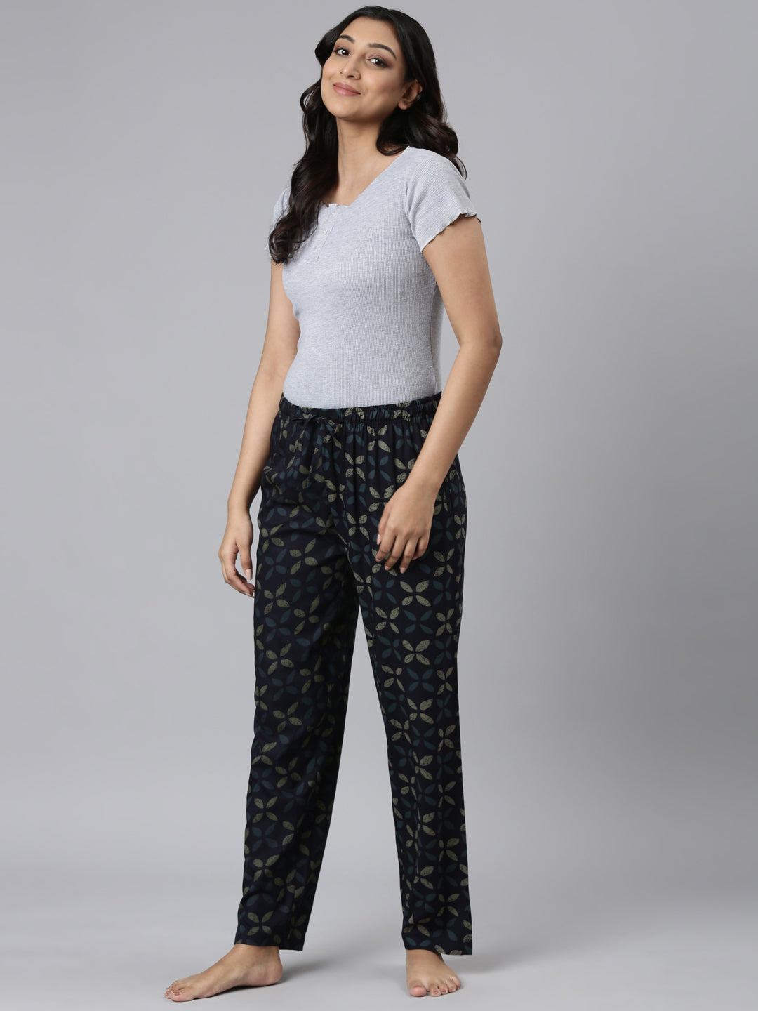 Women Printed Navys Woven Viscose Lounge Pants