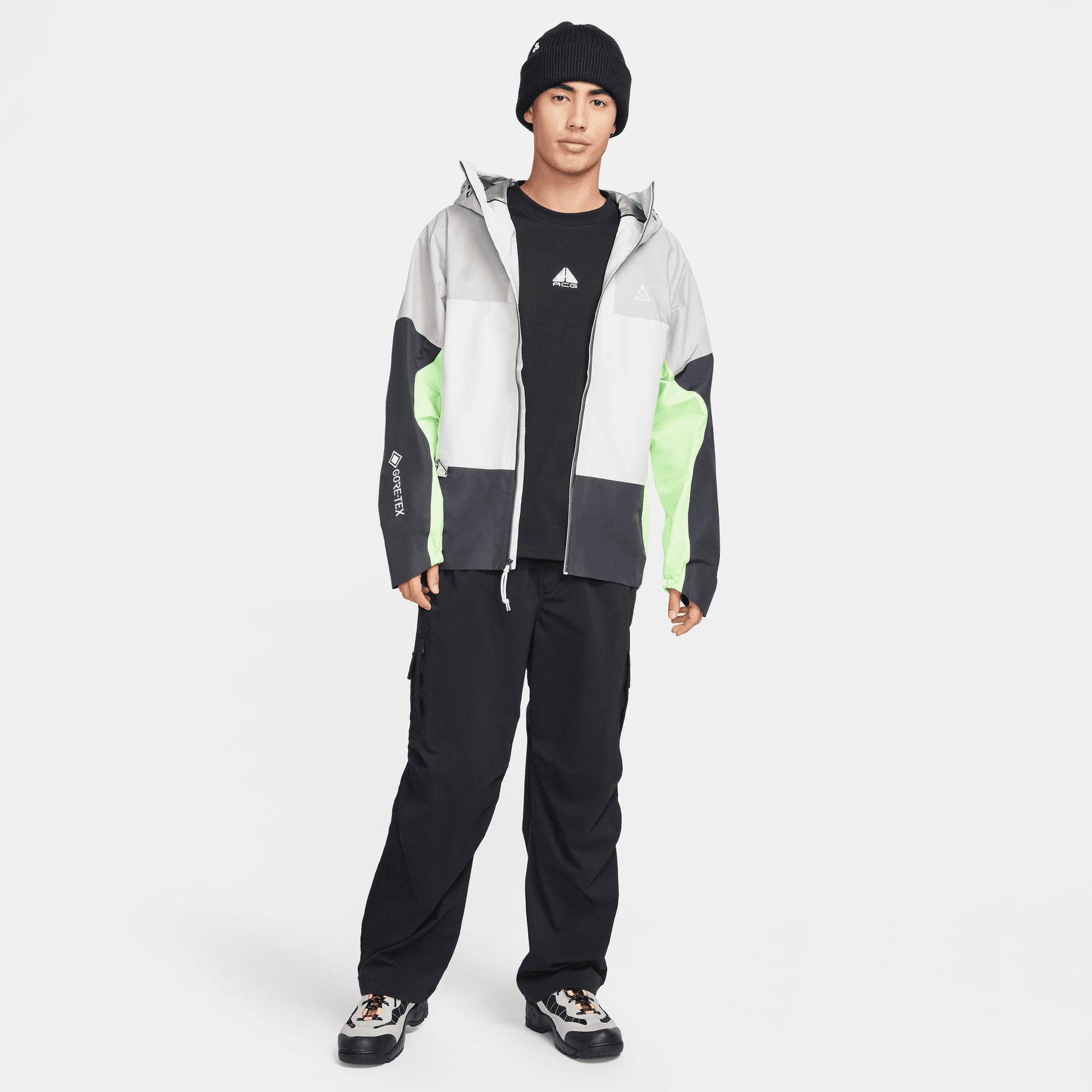 NIKE | ACG "LUNGS" { BLACK/SUMMIT WHITE