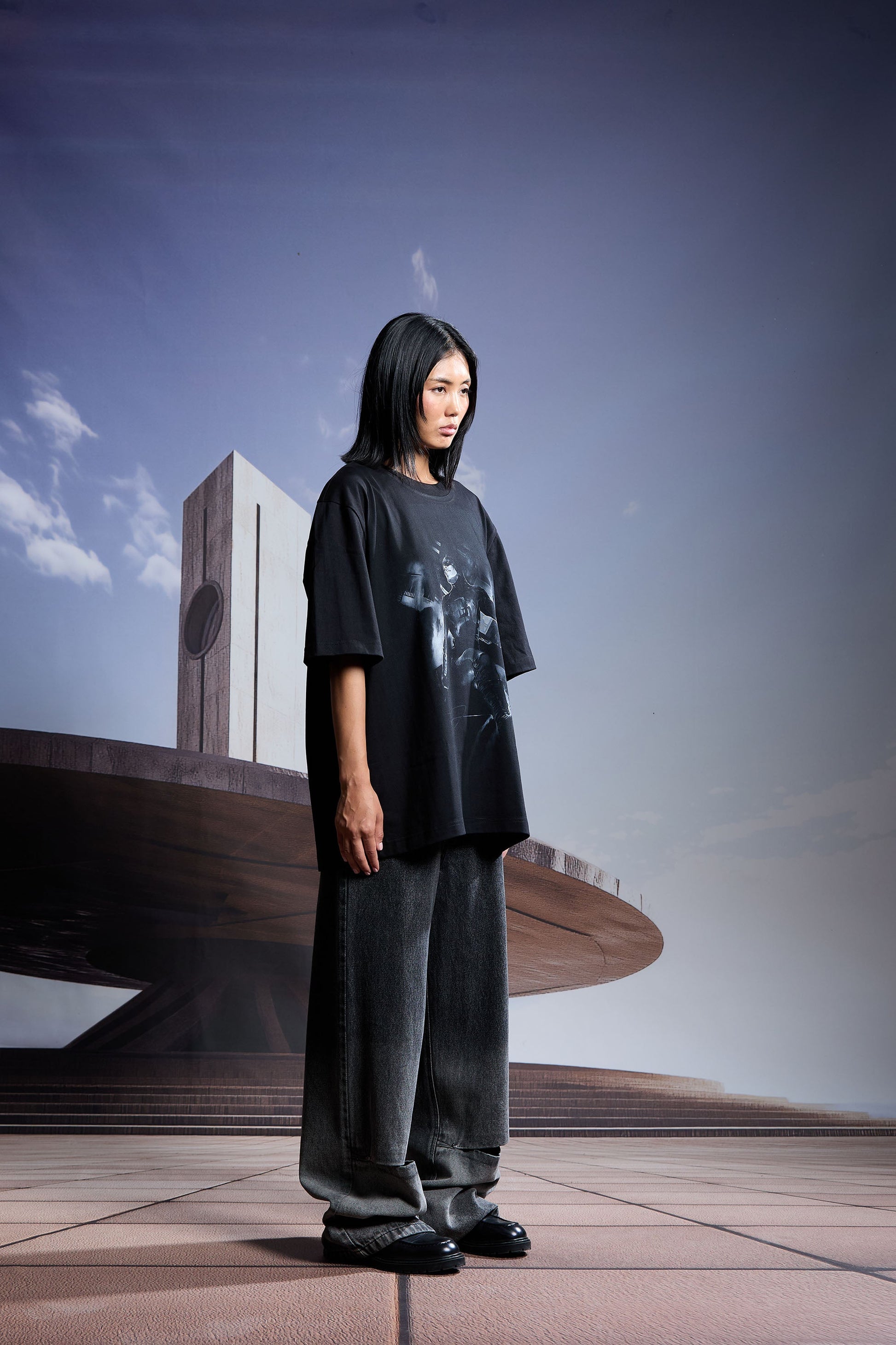 'FIFTH HOUR' T-SHIRT