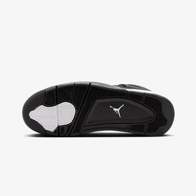 Jordan | AIR JORDAN 4 RETRO { 