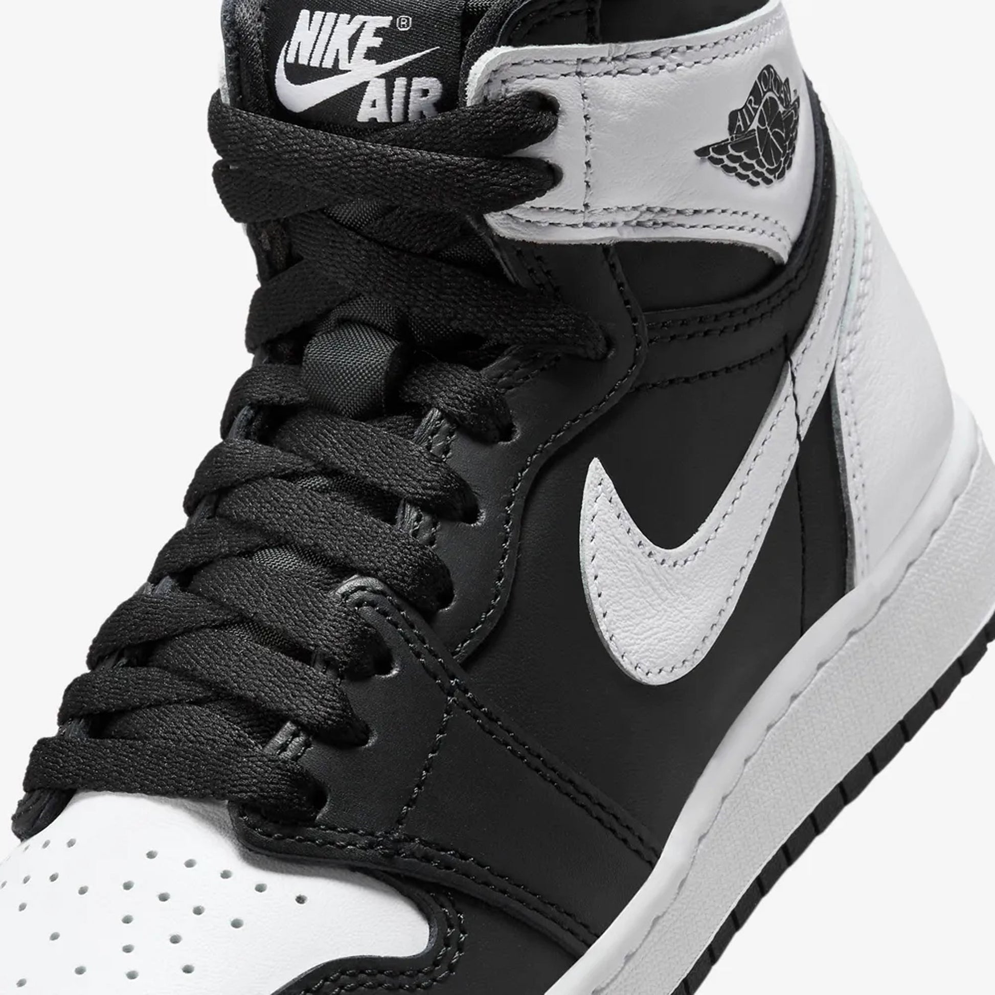 Jordan | AIR JORDAN 1 HIGH OG (GS)  { BLACK/WHITE-WHITE