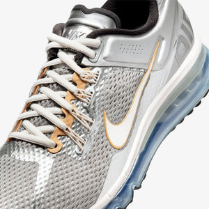 NIKE | AIR MAX 2013 { METALLIC SILVER/PHANTOM-MTLC PEWTER