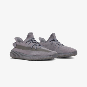 ADIDAS ORIGINALS | YEEZY BOOST 350 V2 { STEEL GREY