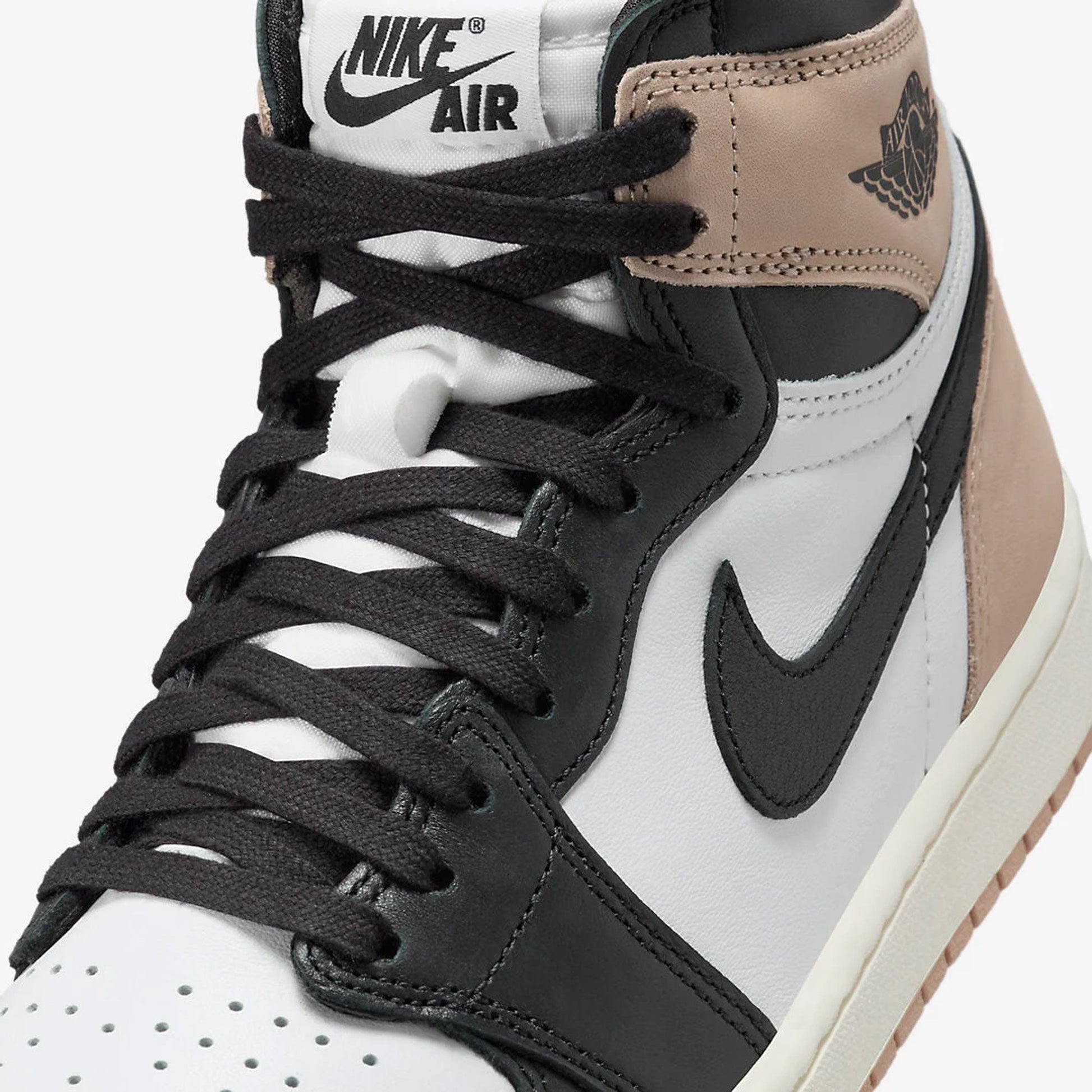 Jordan | AIR JORDAN 1 RETRO HIGH OG { LATTE