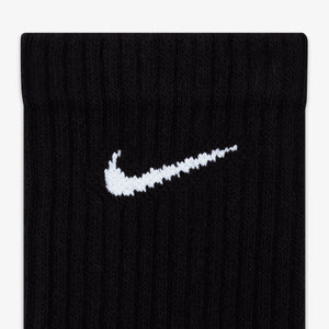 NIKE | EVERYDAY CUSHIONED TRAINING CREW SOCKS { BLACK/WHITE
