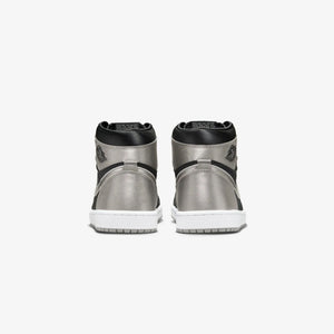 Jordan | AIR JORDAN 1 RETRO HIGH OG  { BLACK/MEDIUM GREY-WHITE
