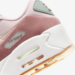 Nike | AIR MAX 90 LV8  { LT IRON ORE/PLATINUM VIOLET-LIGHT PUMICE