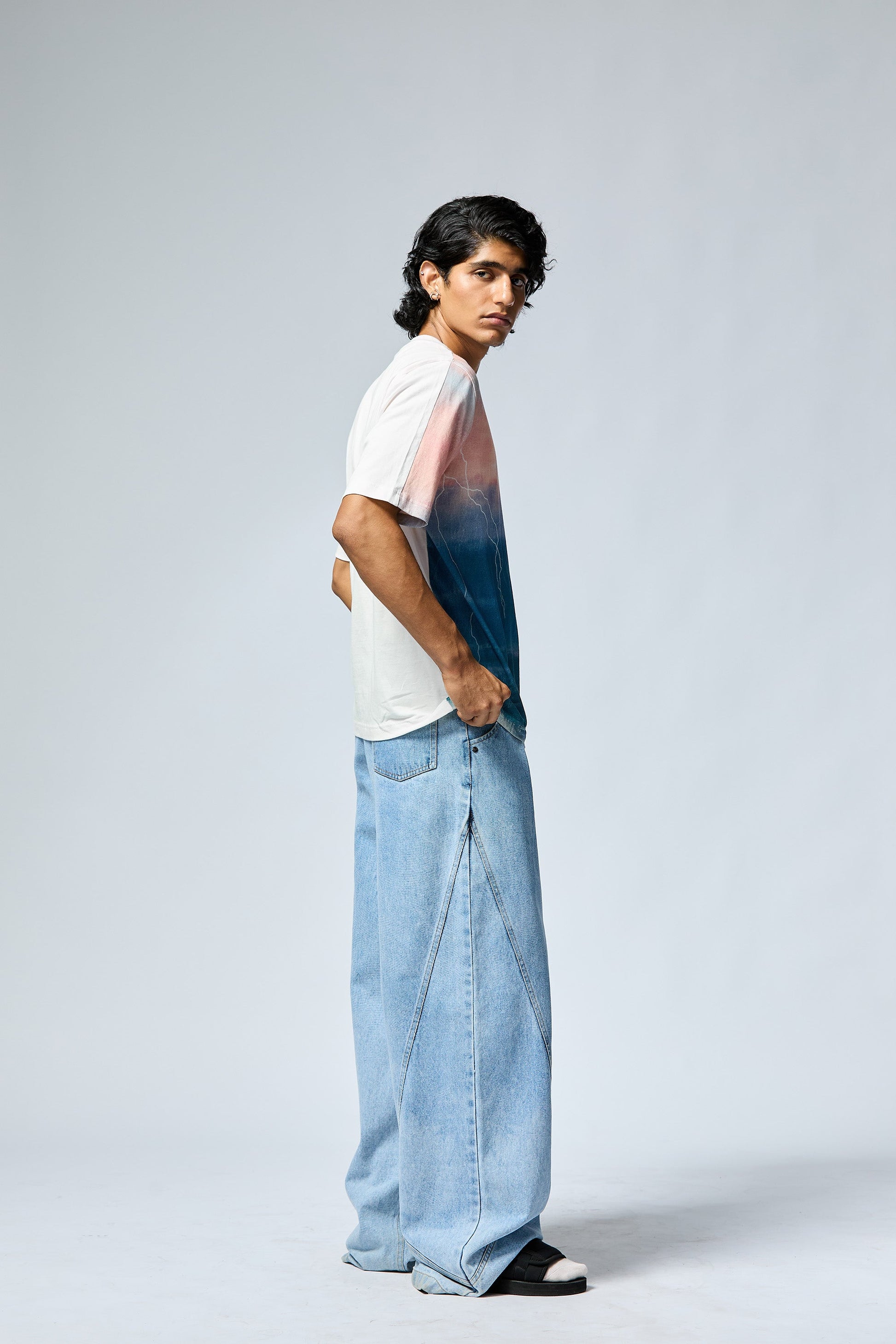 'LUMEN FADE' T-SHIRT