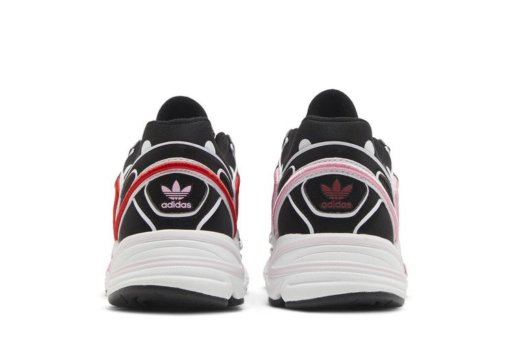 adidas Astir Hello Kitty (Women's)