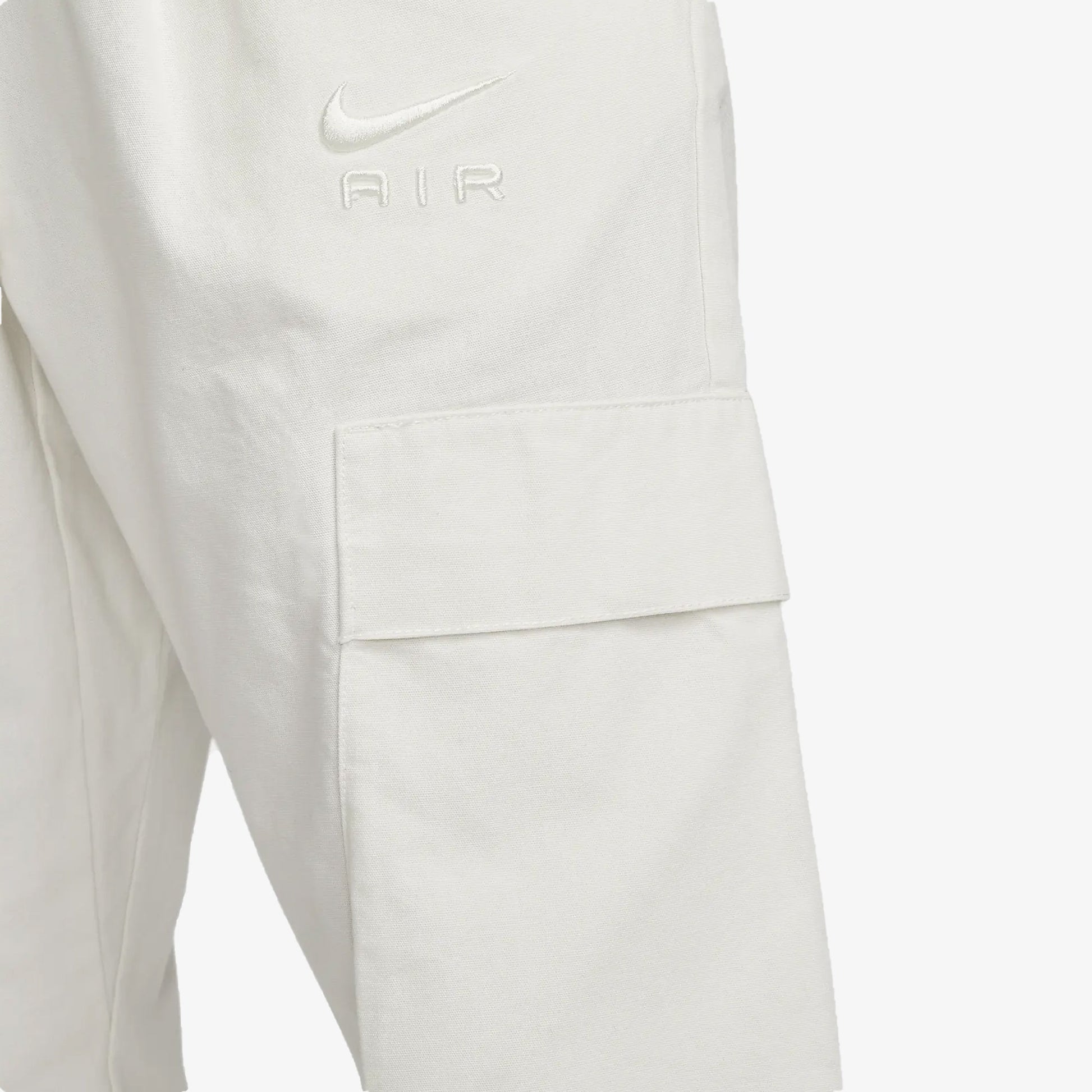 Nike | WOVEN CARGO PANTS  { WHITE/SAIL