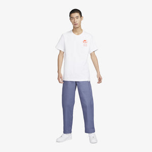 Nike | SPORTSWEAR  { WHITE