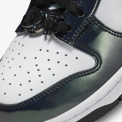 Nike | DUNK LOW SE  { BLACK/BLACK-MULTI-COLOR-WHITE