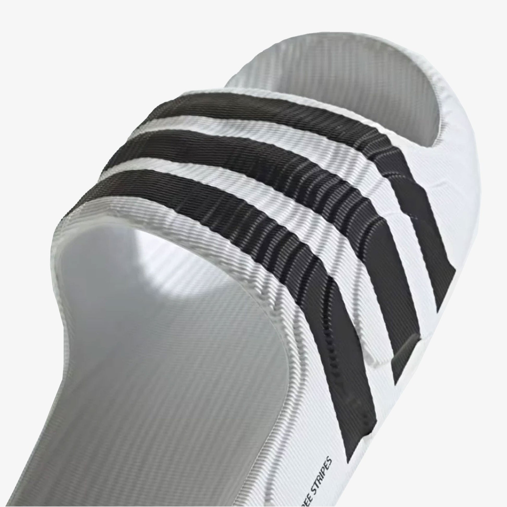 ADIDAS ORIGINALS | ADILETTE 22 SLIDES { WHITE/BLACK