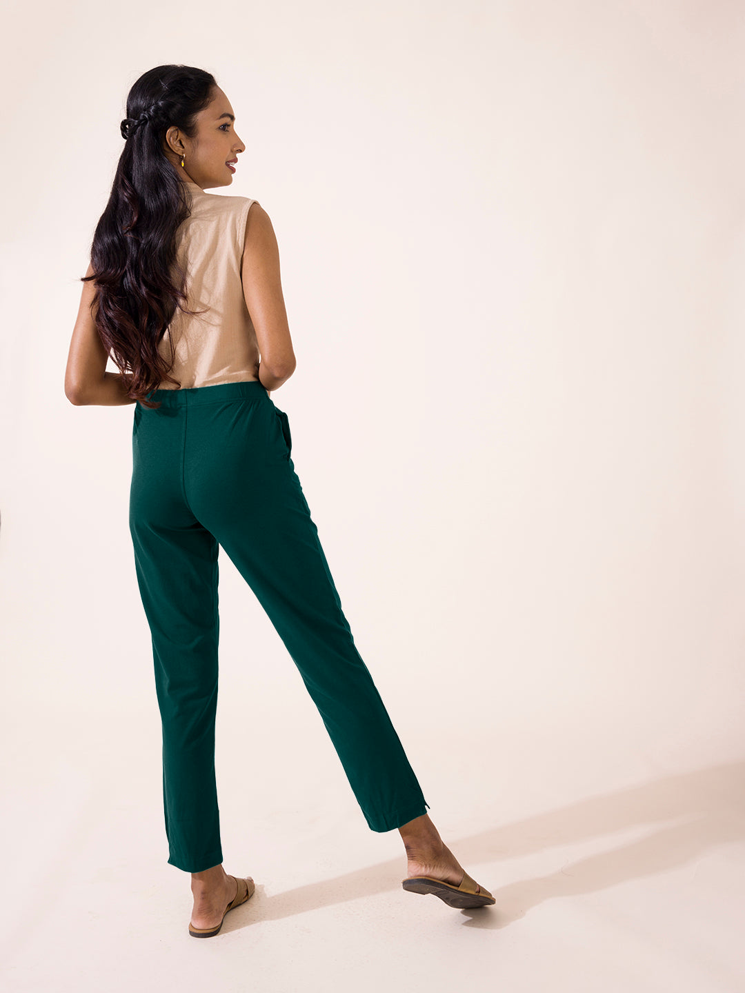 Women Solid Dark Green Cotton Mid Rise Kurti Pants