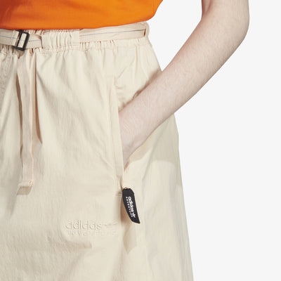 Adidas Originals | ADVENTURE SKIRT  { SAND STRATA