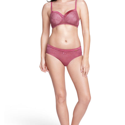 Lace Low Rise Seamed Hipster Panty - Malaga
