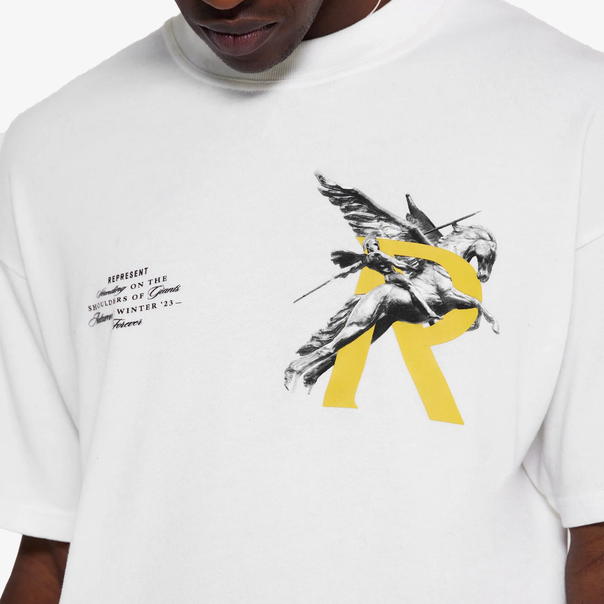 Represent | GIANTS T-SHIRT  { FLAT WHITE