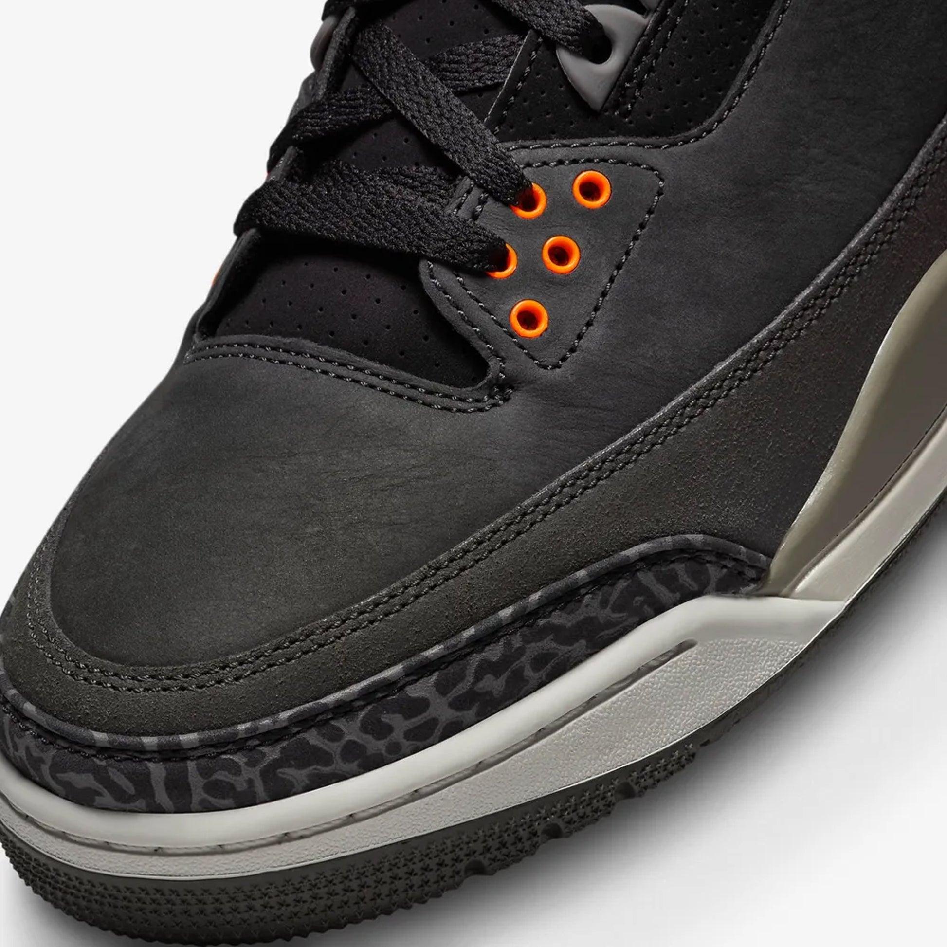 Jordan | AIR JORDAN 3 "FEAR"  { NIGHT STADIUM/TOTAL ORANGE-BLACK
