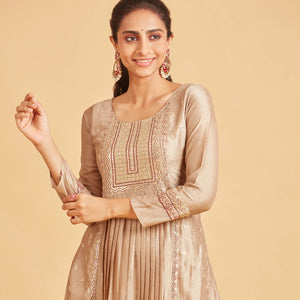 Taupe Kurta Set With Contrast Wine Dupatta