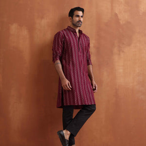 trueBrowns Men's Dark Purple Cotton Dobby Kurta