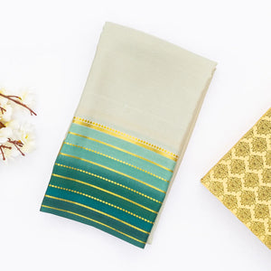 Light Green Mysore Plain Crepe Silk Saree With Contrast Green Border