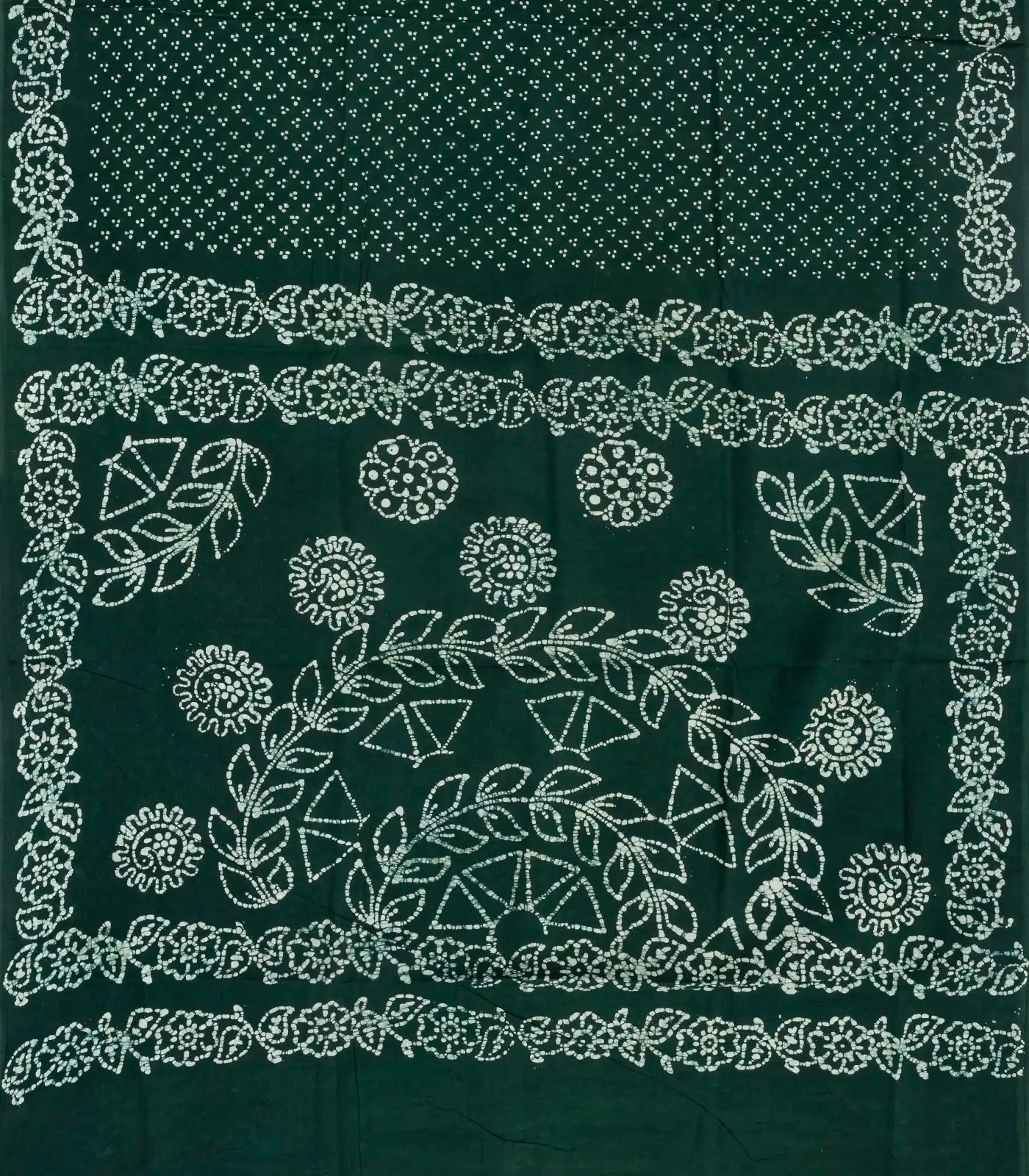 Bottle Green Sungudi Cotton Saree With Tie & Dye Floral Motifs