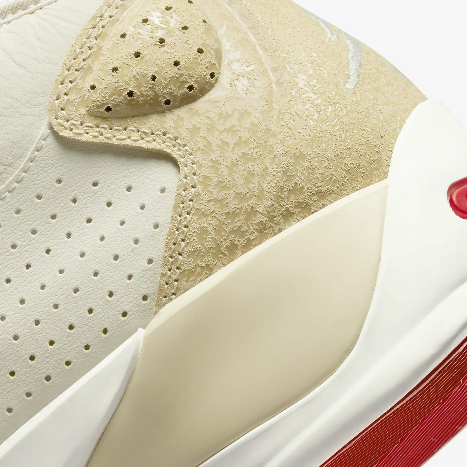 Nike | ZION 2 PF  { FOSSIL/TEAM GOLD