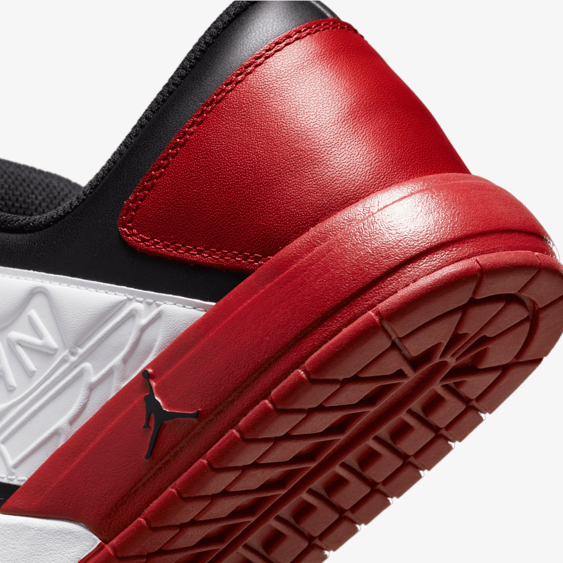 Jordan | NU RETRO 1 LOW  { VARSITY RED/BLACK-WHITE