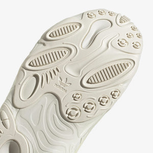 Adidas Originals | OZNOVA  { OFF WHITE / BEAM GREEN