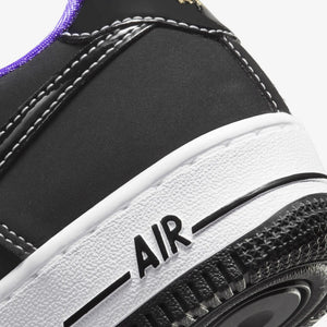 Nike | AIR FORCE 1 LV8  { BLACK
