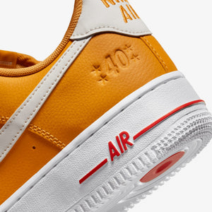 Nike | AIR FORCE 1 '07 SE { YELLOW/WHITE