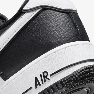 Nike | AIR FORCE 1 '07 LV8 { WHITE/BLACK