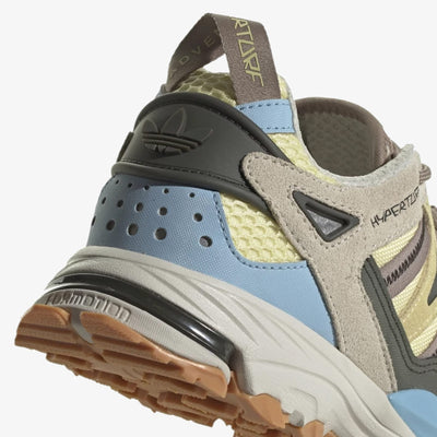 Adidas Originals | HYPERTURF  { ALMOST YELLOW/BLUE