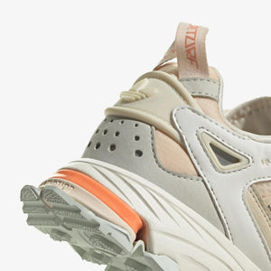 Adidas Originals | HYPERTURF ADVENTURE  { OFF WHITE/ORANGE