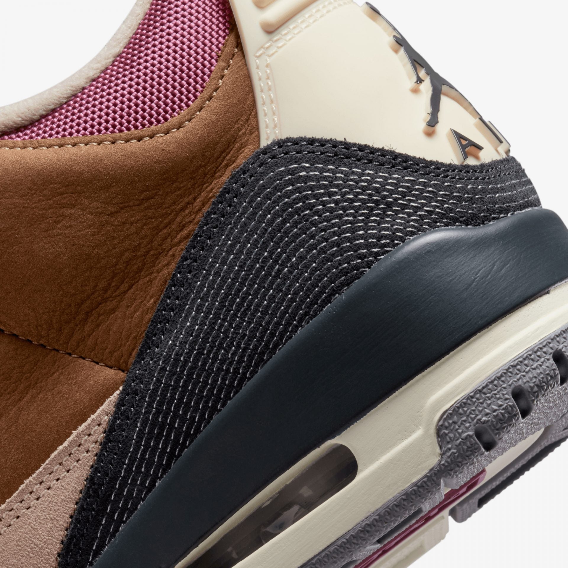 Jordan | AIR JORDAN 3 RETRO SE  { ARCHAEO BROWN/DK SMOKE GREY