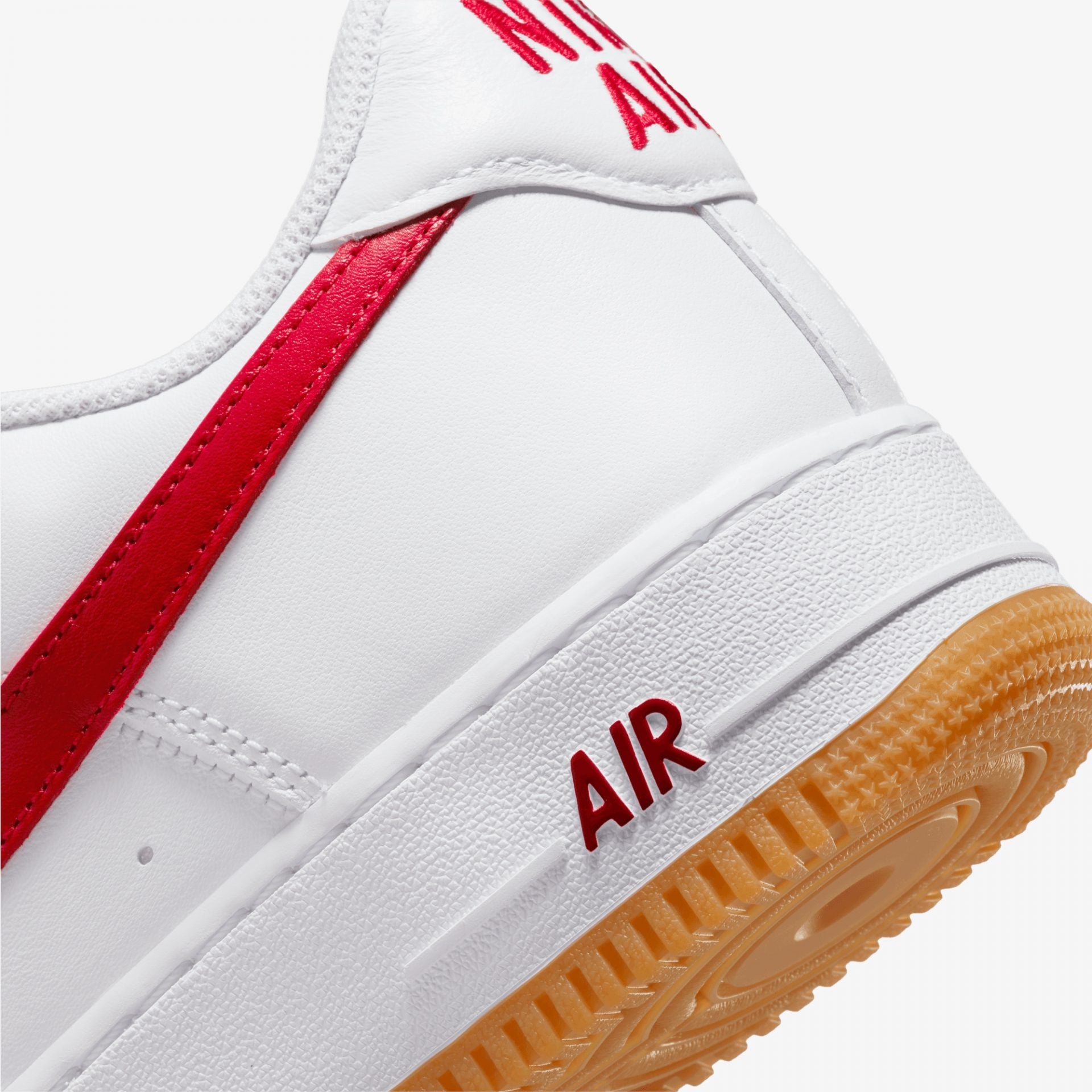 Nike | AIR FORCE 1 LOW RETRO  { COLOUR OF THE MONTH