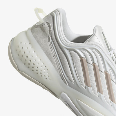 Adidas Originals | OZRAH  { CRYSTAL WHITE / ALUMINIUM