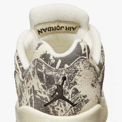 Jordan | AIR JORDAN 5 RETRO LOW  { WHITE/COCONUT MILK
