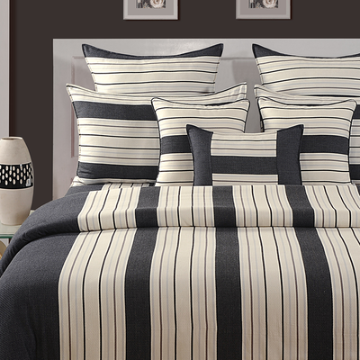 CLASSY BLACK MAGICAL LINEA BED SHEET -1602