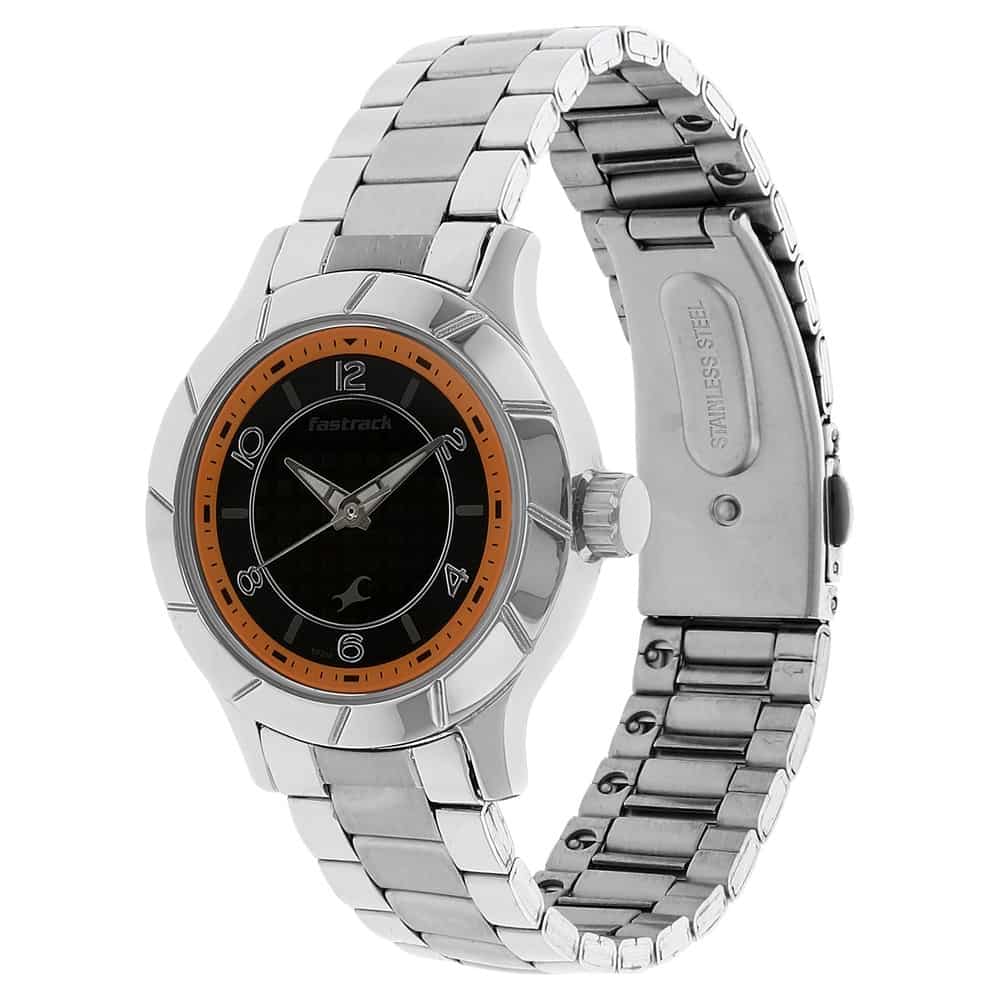 Urgent Clementine Black