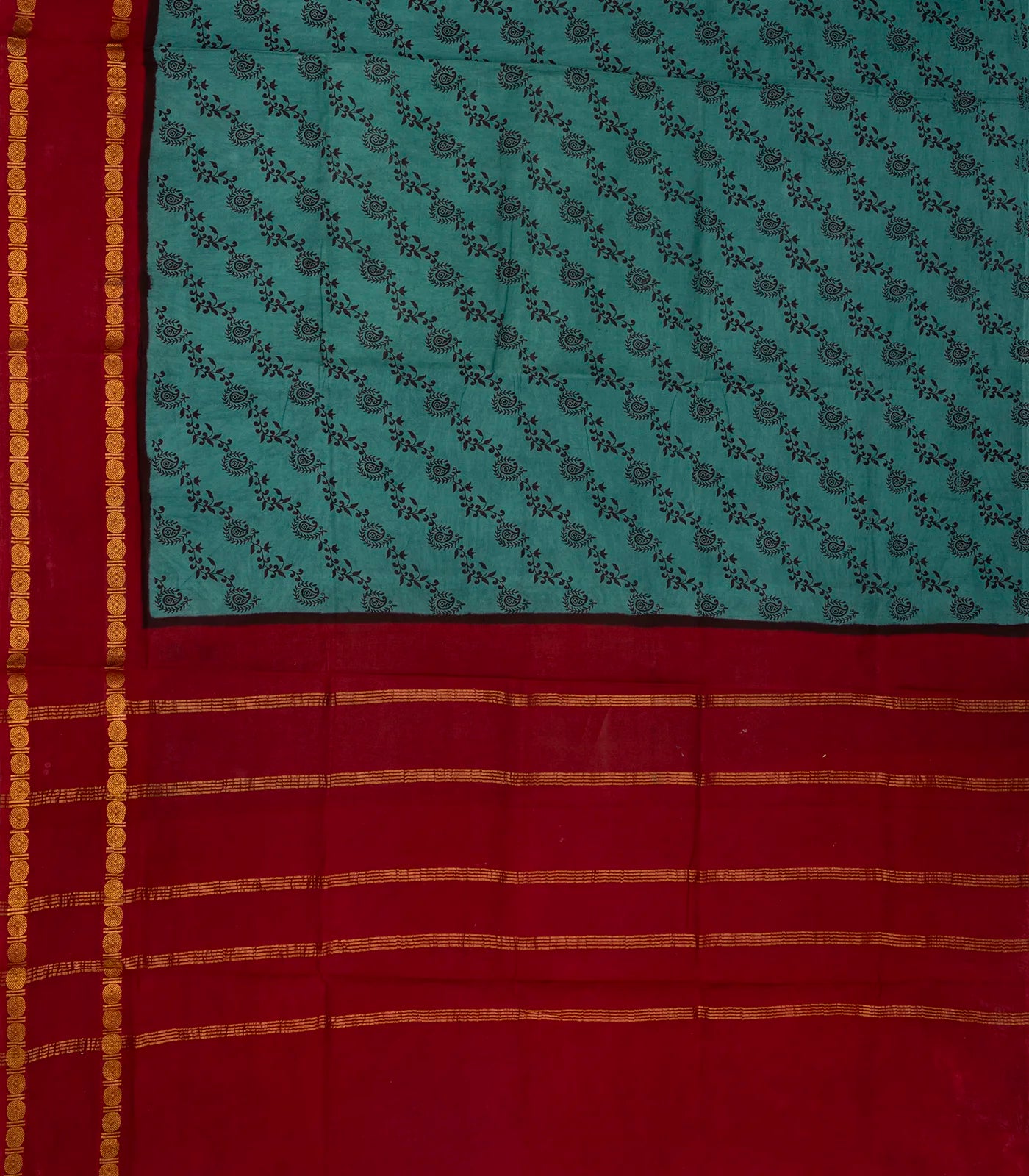 Cyan Sungudi Cotton Saree With Floral Motifs