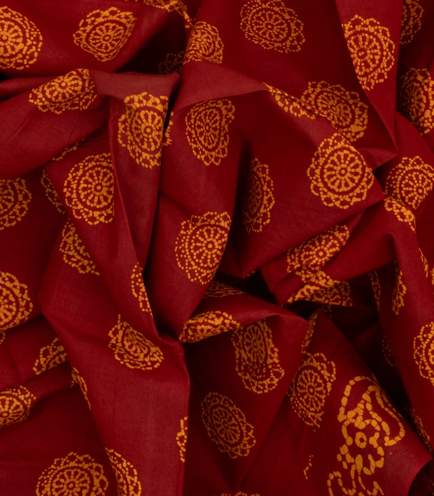 Crimson Sungudi Cotton Saree With Chakaram Motifs