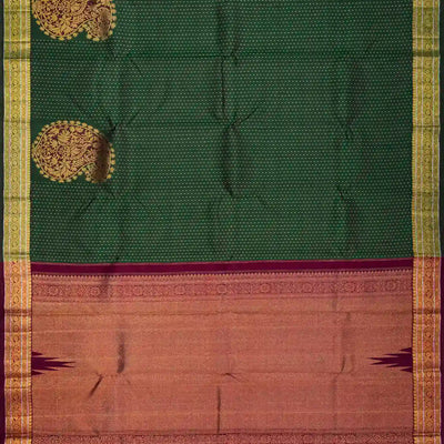 Dark Green Handloom Kanchipuram Silk Saree With Floral Motifs