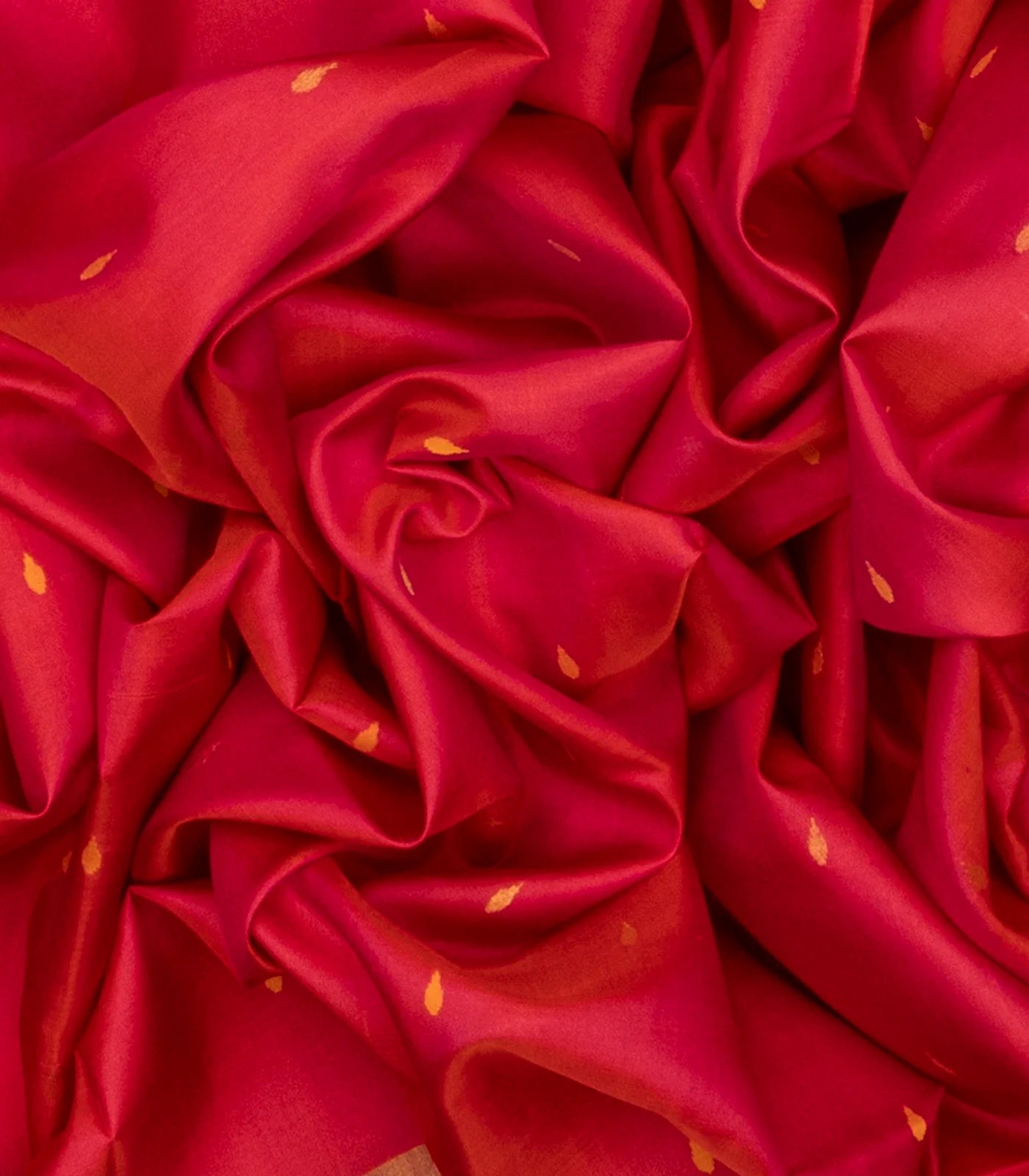 Red Handloom Uppada Silk Saree With Droplet Buttas