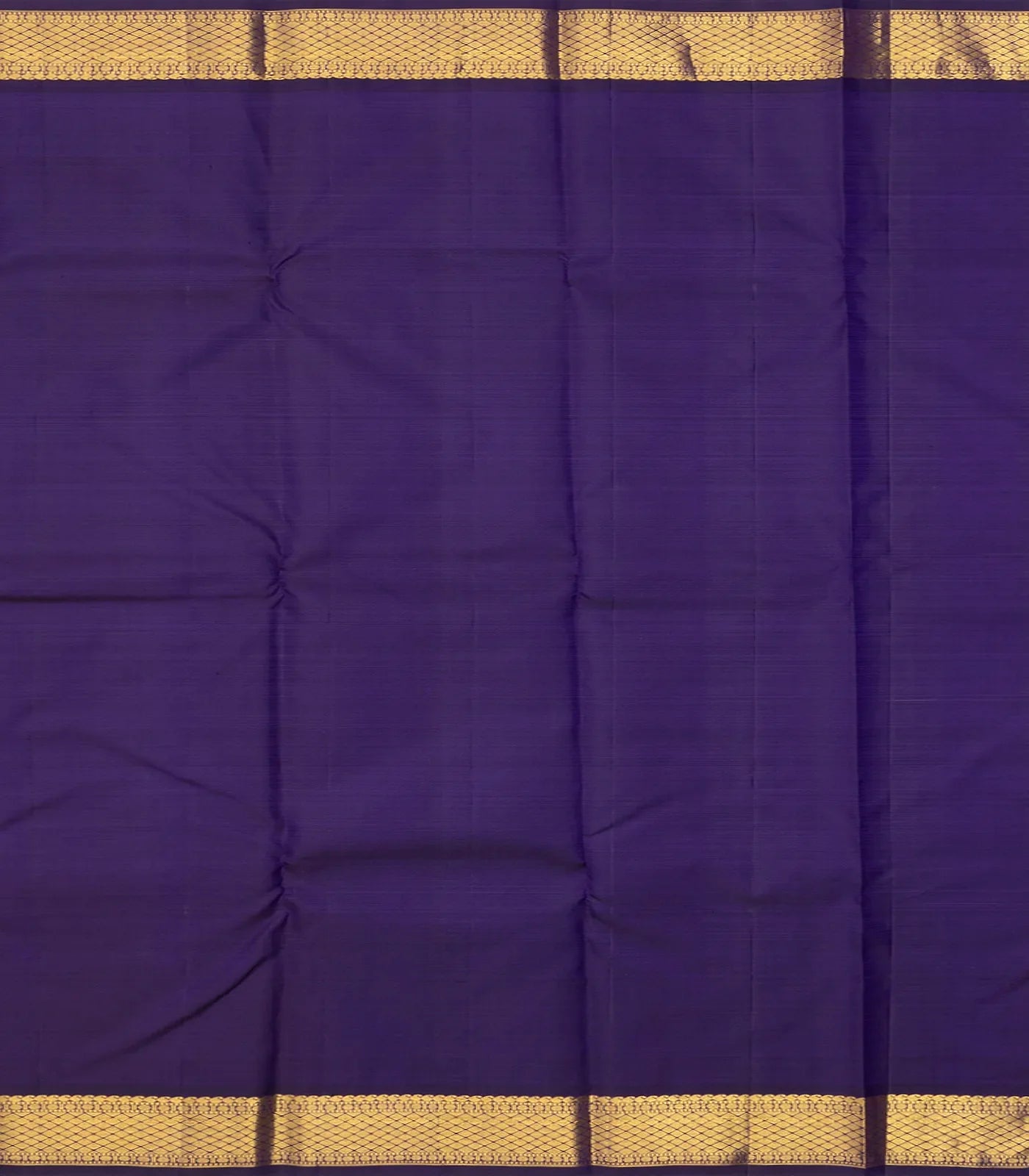 Cream Handloom Kanchipuram Korvai Silk Saree With Floral Buttas