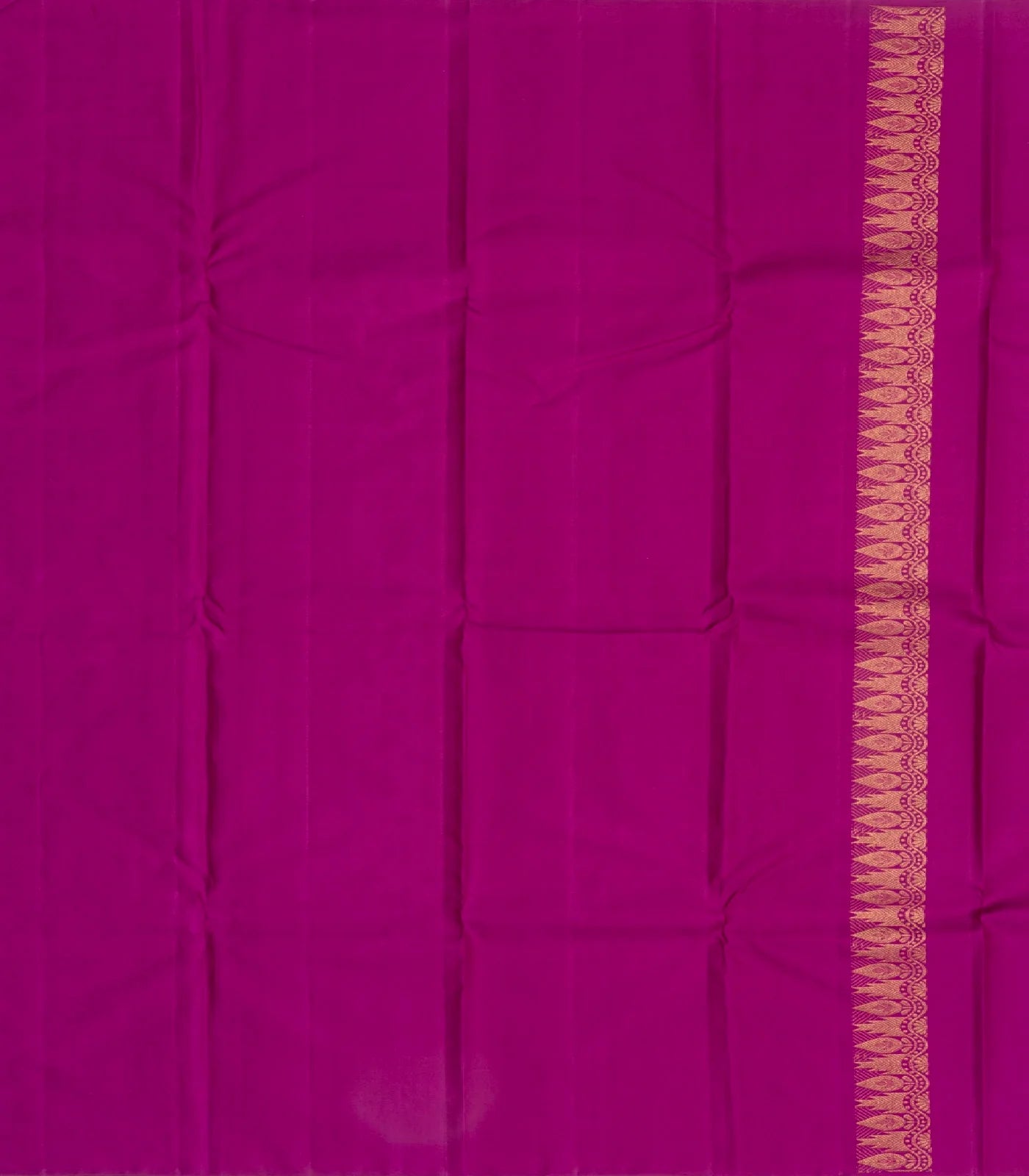 Cream Handloom Kanchipuram Silk Saree With Floral Motifs & Stripes