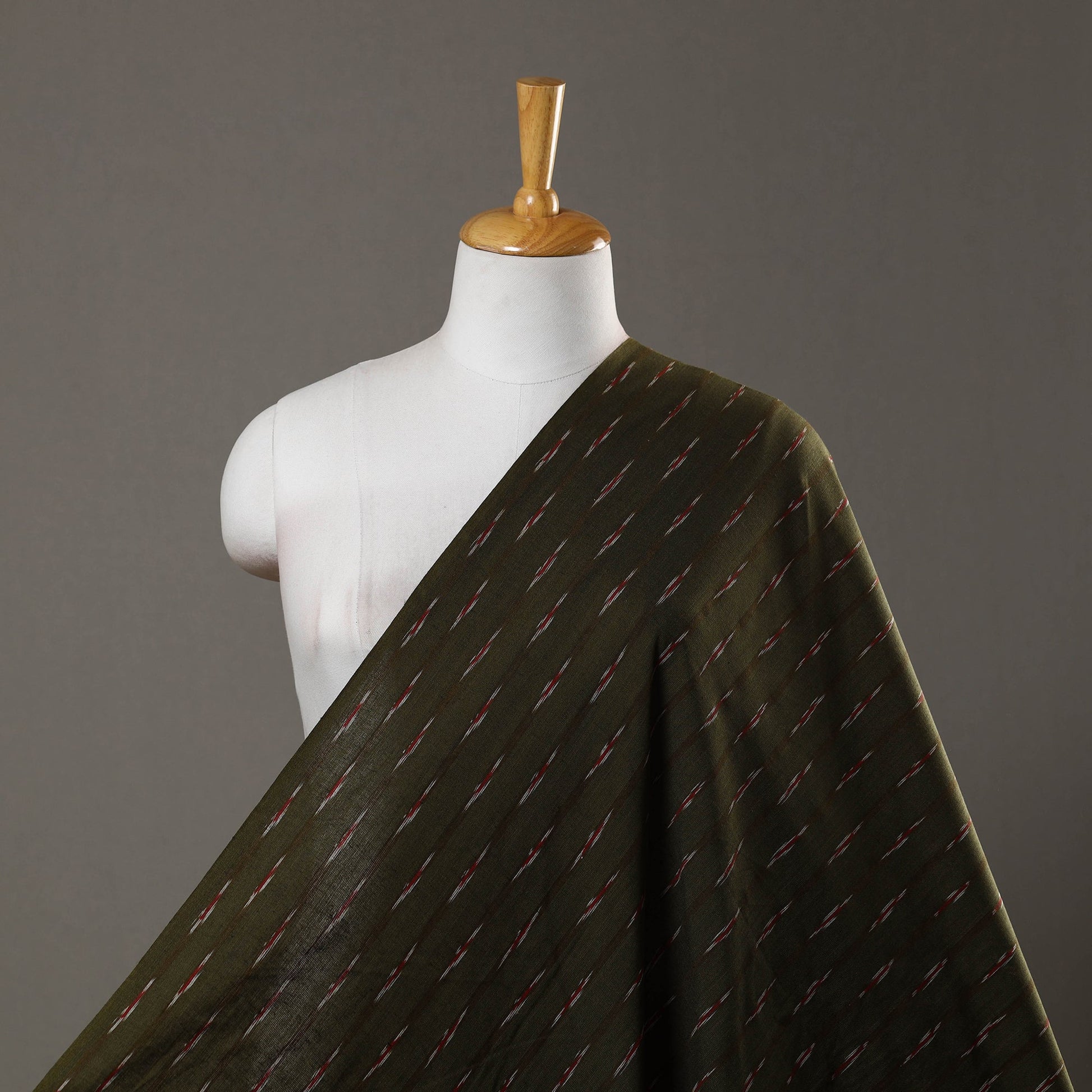 Handloom Cotton Pochampally Ikat Fabric 18