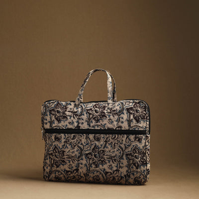 Beige - Handmade Quilted Cotton Laptop Bag (13 x 16 in) 12