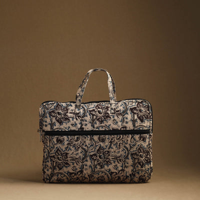 Beige - Handmade Quilted Cotton Laptop Bag (13 x 16 in) 12