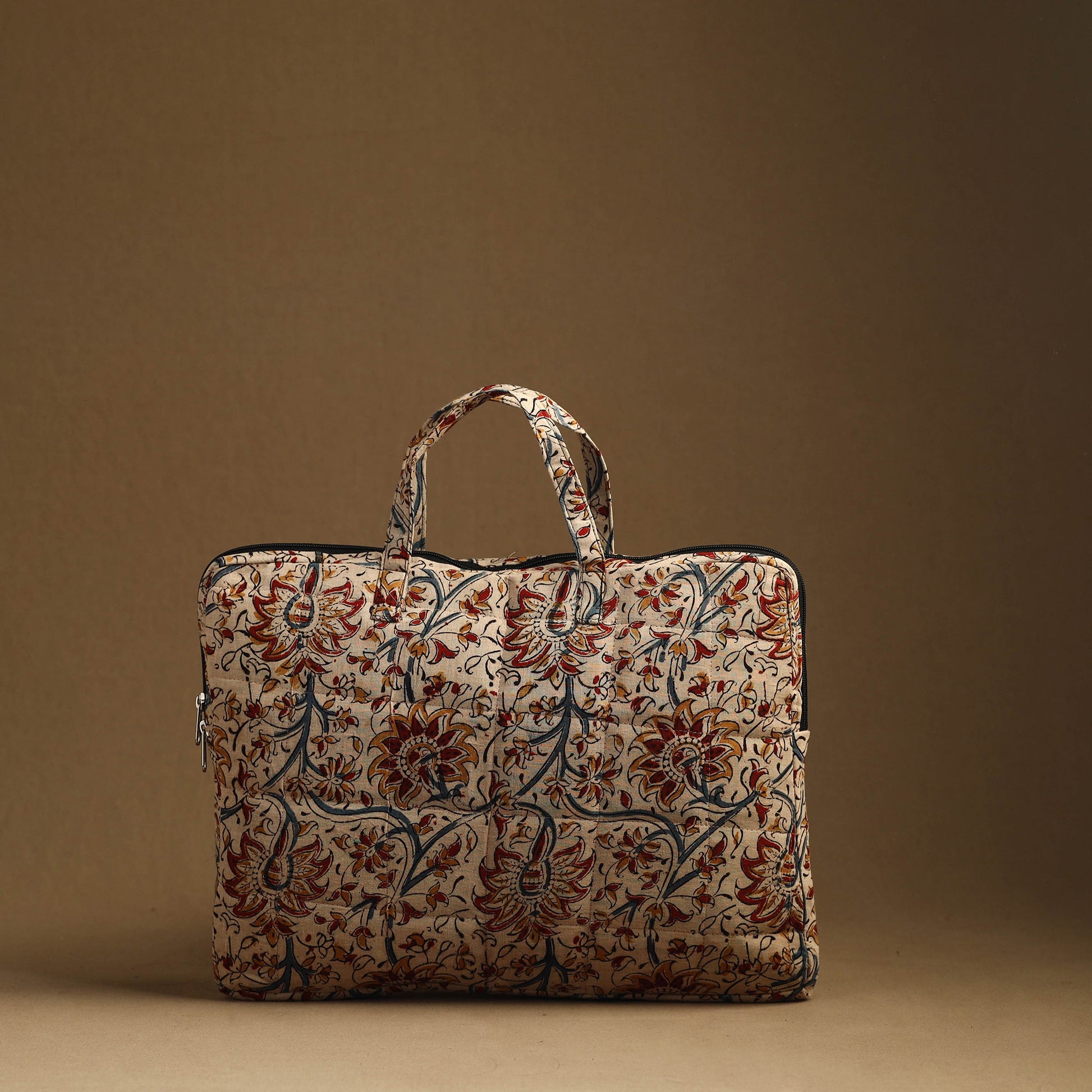 Beige - Handmade Quilted Cotton Laptop Bag (13 x 16 in) 19